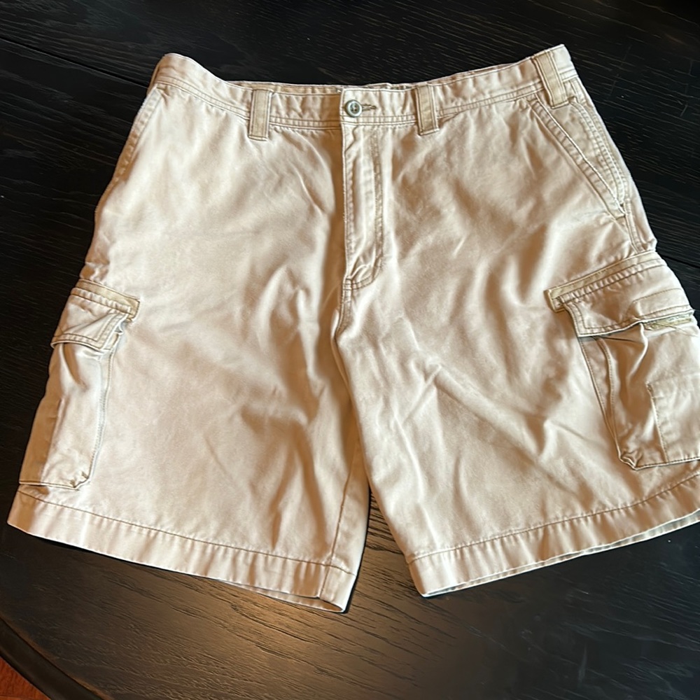 Vintage Eddie Bauer Cotton Cargo 6 Pocket 10” Shorts Men’s 36 tan/khaki